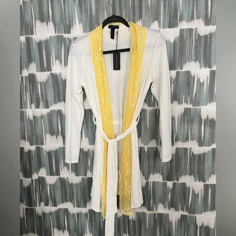 Samantha Chang- Lace Front Robe - Ivory and Buttercup - M